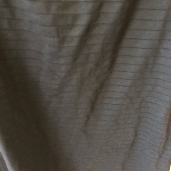 Basic Black Short Dress - Picture 4 of 6